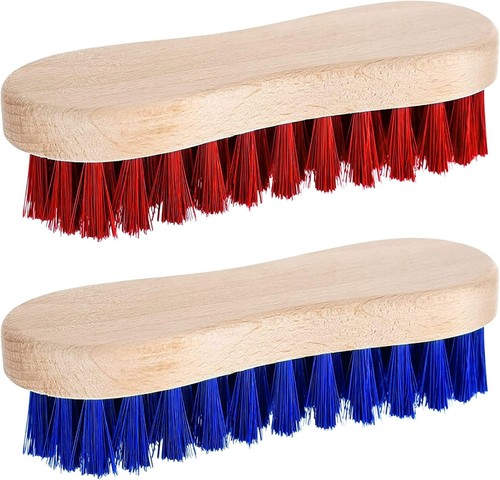 Handscheuerbürste aus - x,